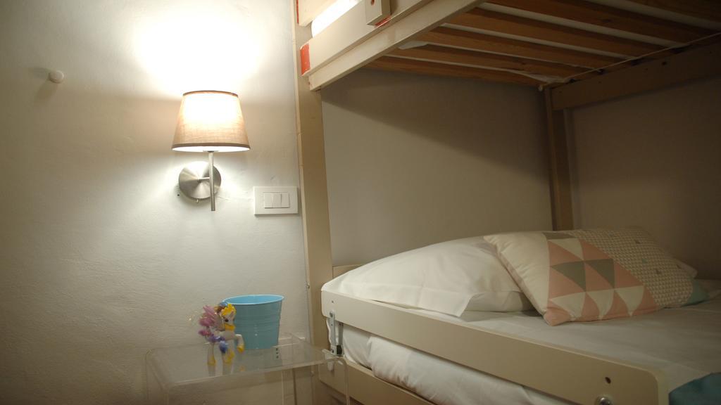 The Happy Unicorn Apt Florence